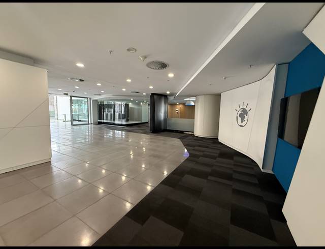 6,729M² OFFICE TO LET IN SANDTON CENTRAL